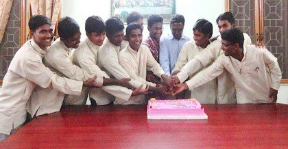 Novices in India cut their celebratory cake